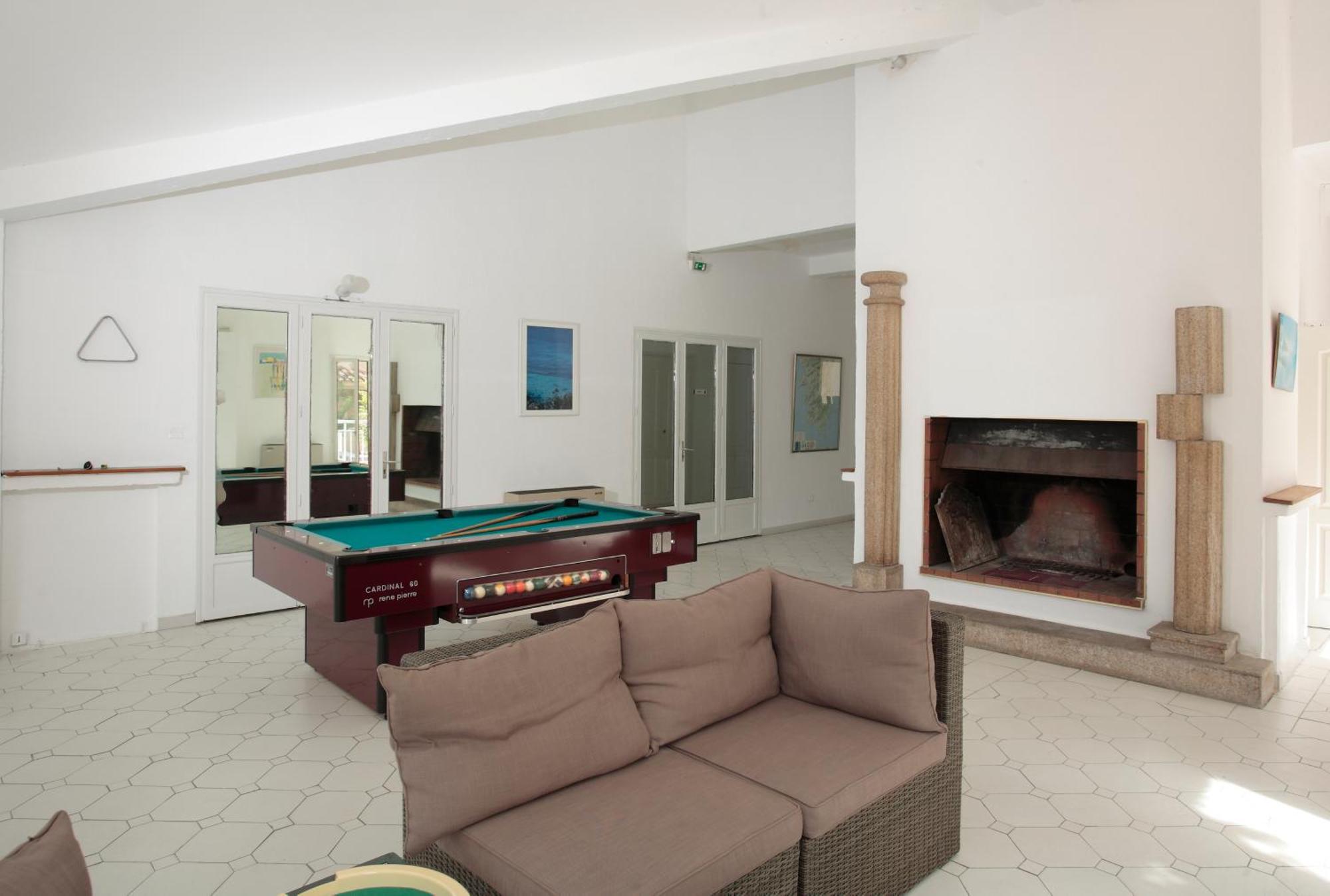 Residence Lago Verde ポルトヴェッキオ エクステリア 写真